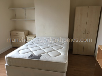 Large first floor bedroom