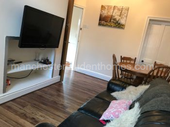 communal lounge/ dinning area