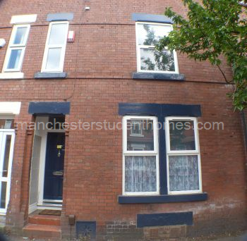 Landcross Road, Fallowfield, 5 minute walk from Sainsbury's