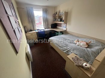 Bedroom with En-suite