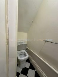 Separate WC (ground floor)