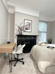 Bedroom 1 (ground floor)