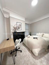 Bedroom 1 (ground floor)