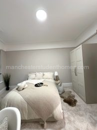 Bedroom 1 (ground floor)