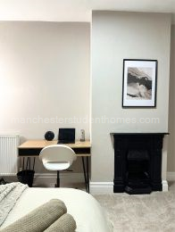 Bedroom 2 (first floor)