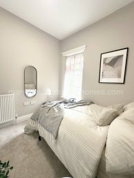 Bedroom 5 (first floor)