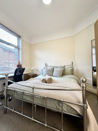 Bedroom 1 (Ground floor)