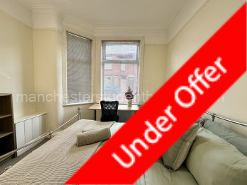 Bedroom 1 (Ground floor)