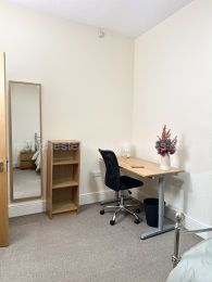 Bedroom 3 (First floor)